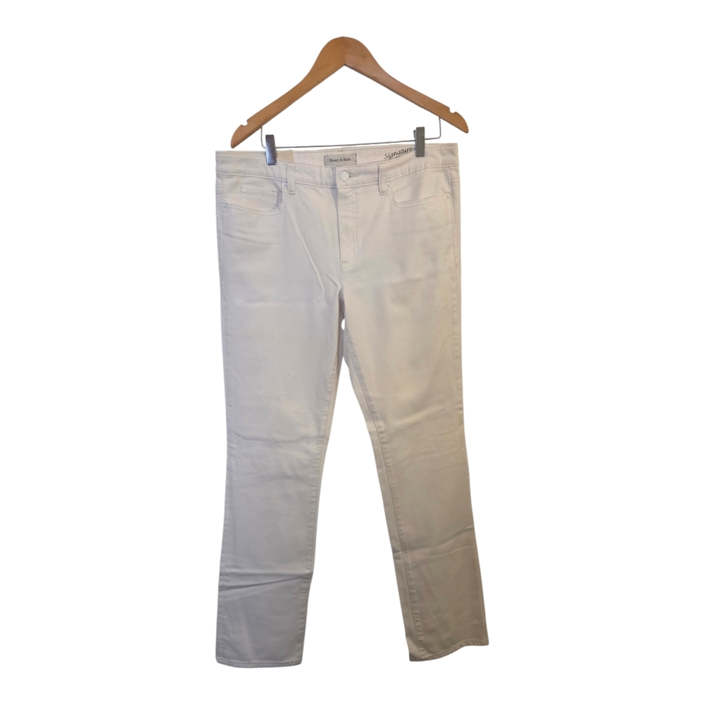Henry & Belle White Signature Straight Jeans Size 32